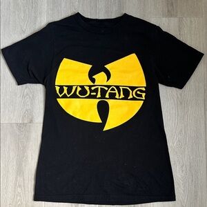 Wu-Tang Black and Yellow T-Shirt size Xs